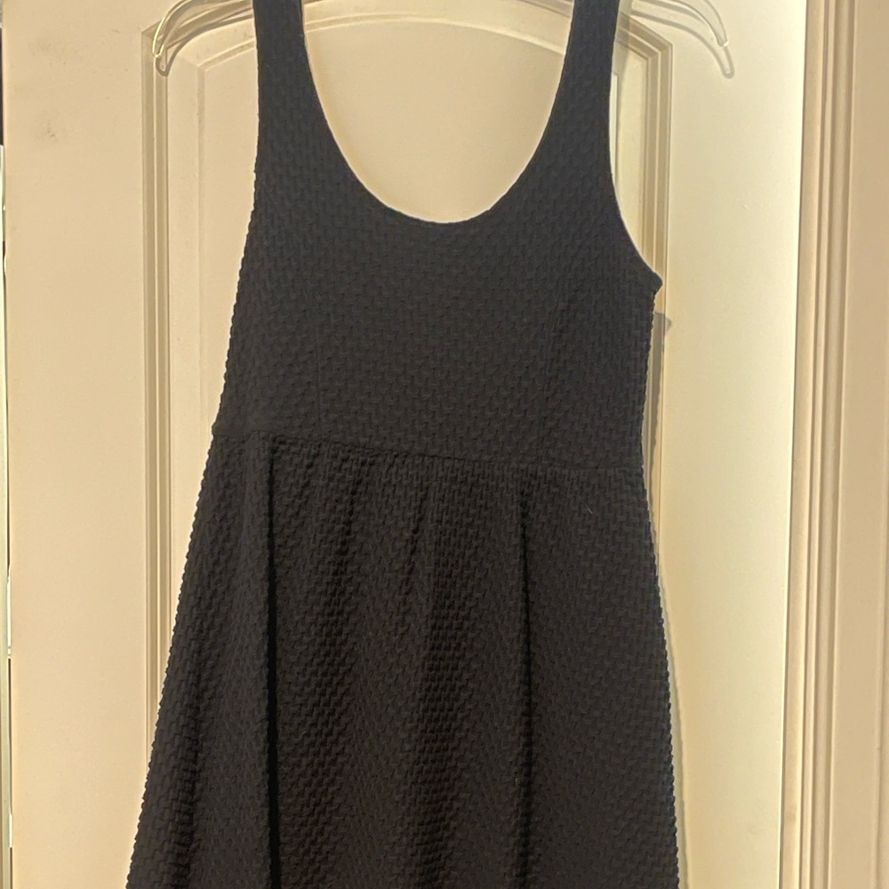 4 black casual dresses